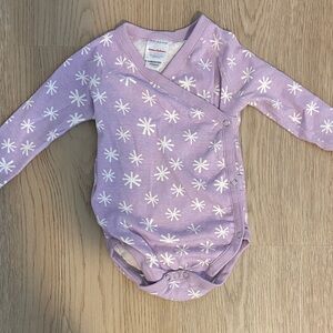 Hanna Andersson Lavender Star Bodysuit